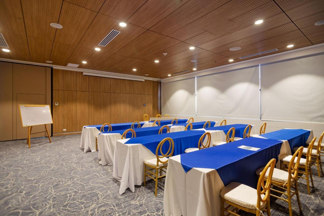 Holiday Inn Express Cartagena Manga By Ihg Extérieur photo